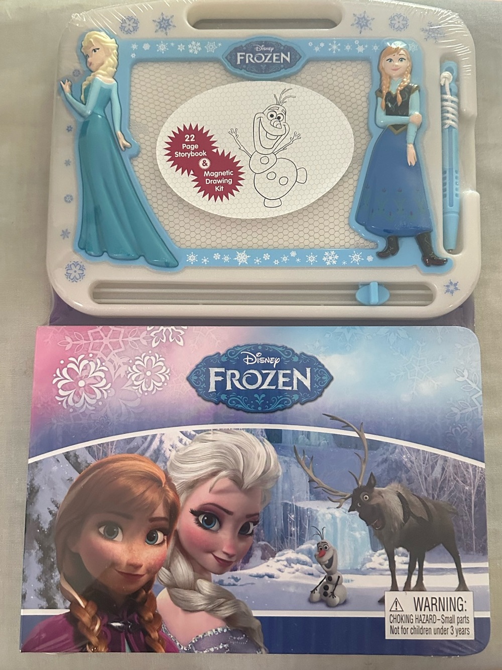 Disney Frozen Magnetic Sketch Board - Blue & White
